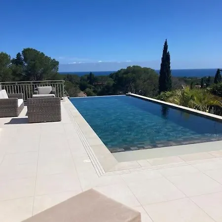 Prestige Belvedere Villa Saint-Raphael (Var)